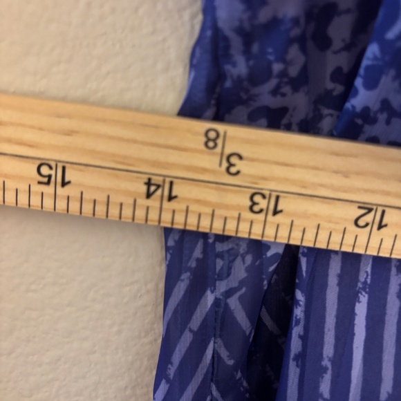 NWT Ramy Brook Alanna Off Shoulder Ruffle Blouse Blue Animal Print XXS - Picture 11 of 11